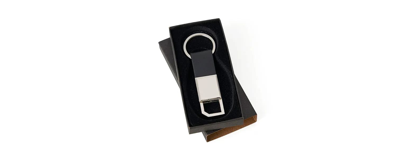 Chaveiro Em Metal Cromado E Material Sintético Preto CH-00321